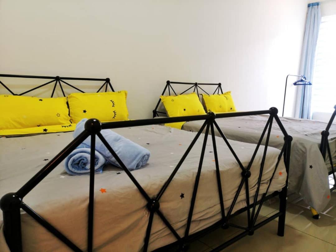 Holiday Homestay 세렘반 외부 사진